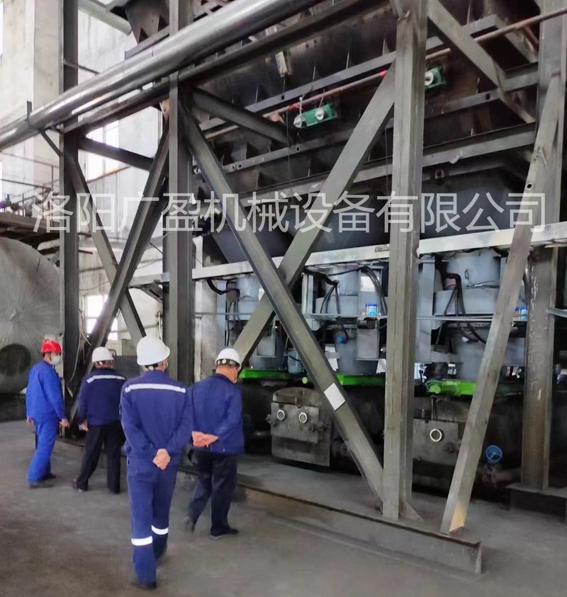 府谷項目煤倉清堵機安裝調試完成，運行良好！